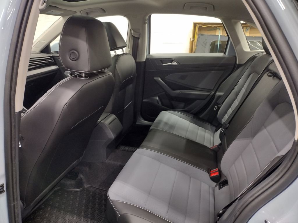 New 2026 Volkswagen Jetta SE image 22