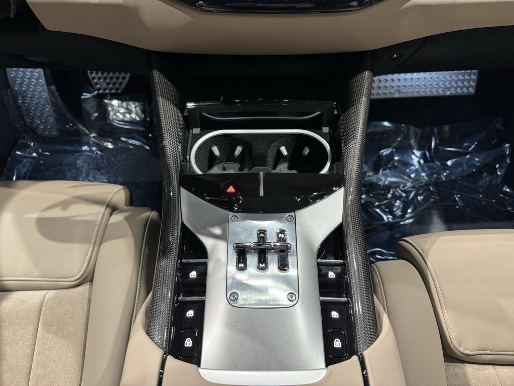 Used 2024 Ferrari Purosangue image 26