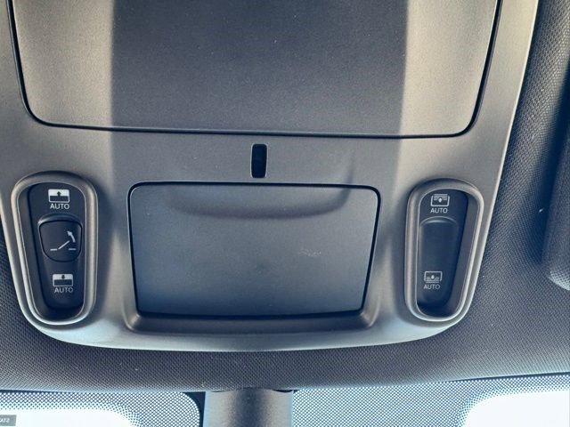 New 2026 Chrysler Pacifica Limited w/ S Appearance Package image 26