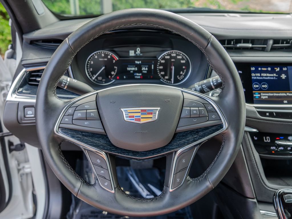 Used 2024 Cadillac XT5 Premium Luxury FWD image 5
