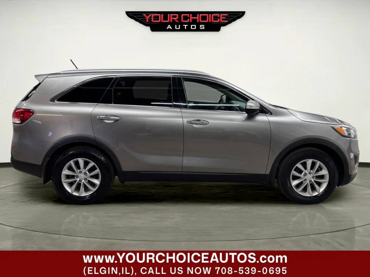 Used 2017 Kia Sorento LX FWD image 8