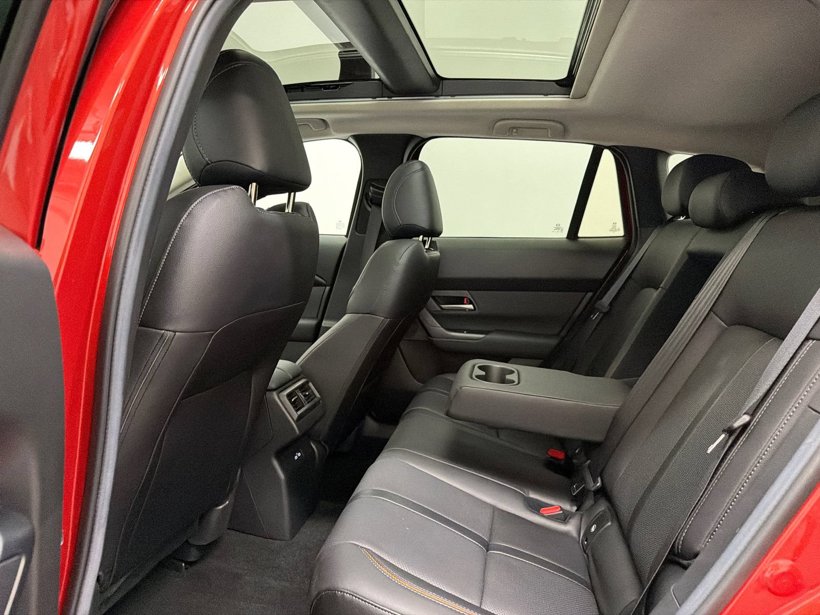 Certified 2026 MAZDA CX-50 AWD 2.5 Hybrid w/ Cargo Package image 18