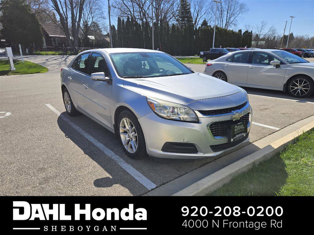 Used 2015 Chevrolet Malibu LT w/ Power Convenience Package FWD image 1