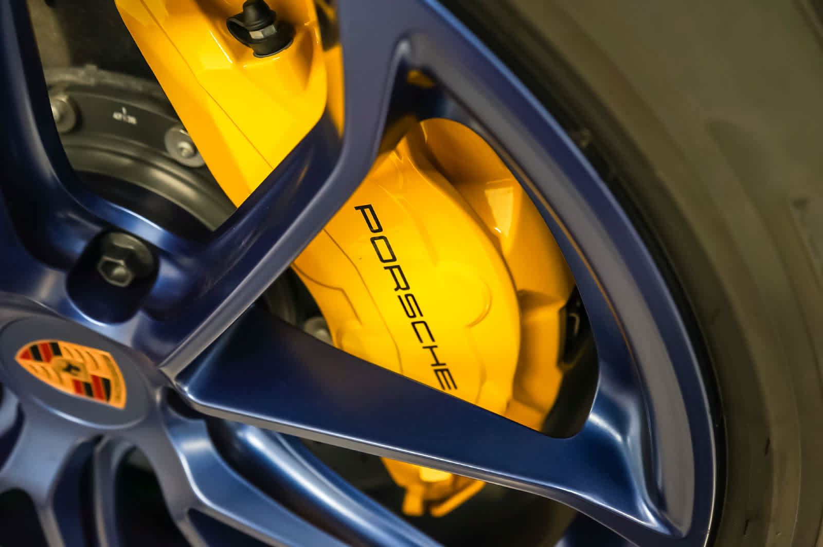 New 2026 Porsche Cayenne Turbo GT AWD/4WD image 15