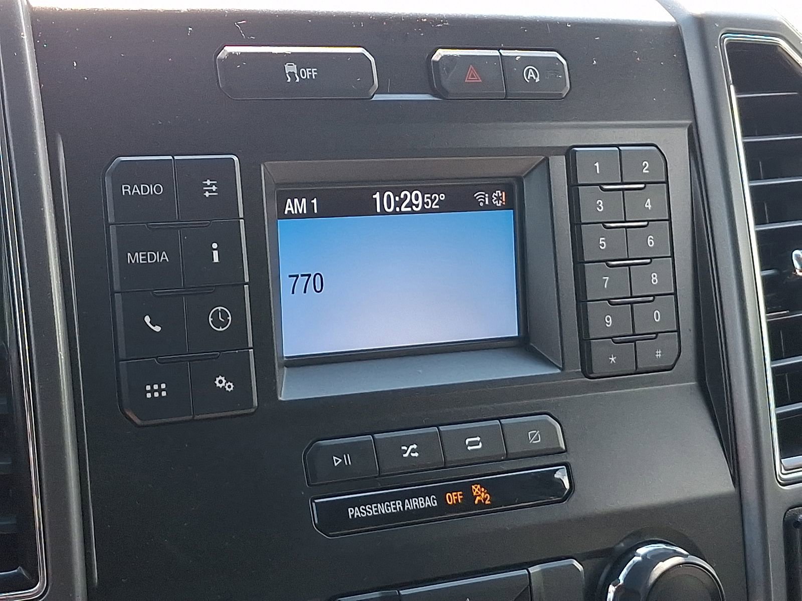 Used 2018 Ford F150 XLT AWD/4WD image 17