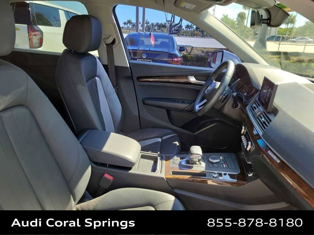 Used 2019 Audi Q5 2.0T Premium image 22