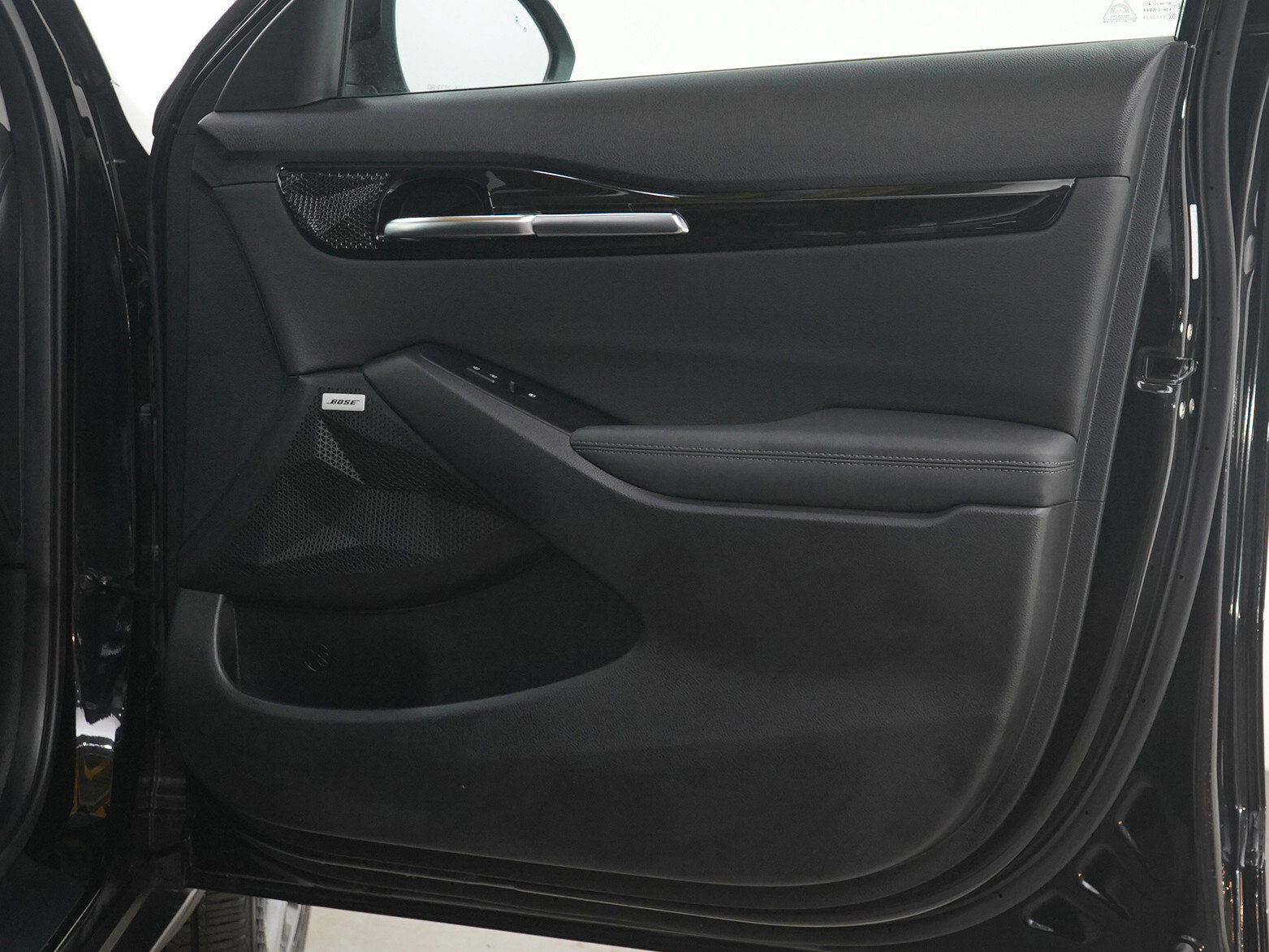 Used 2023 Kia Seltos SX w/ SX Sunroof Package image 9