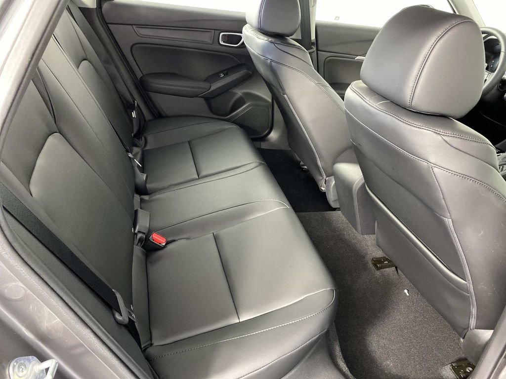 Used 2025 Acura Integra FWD image 11