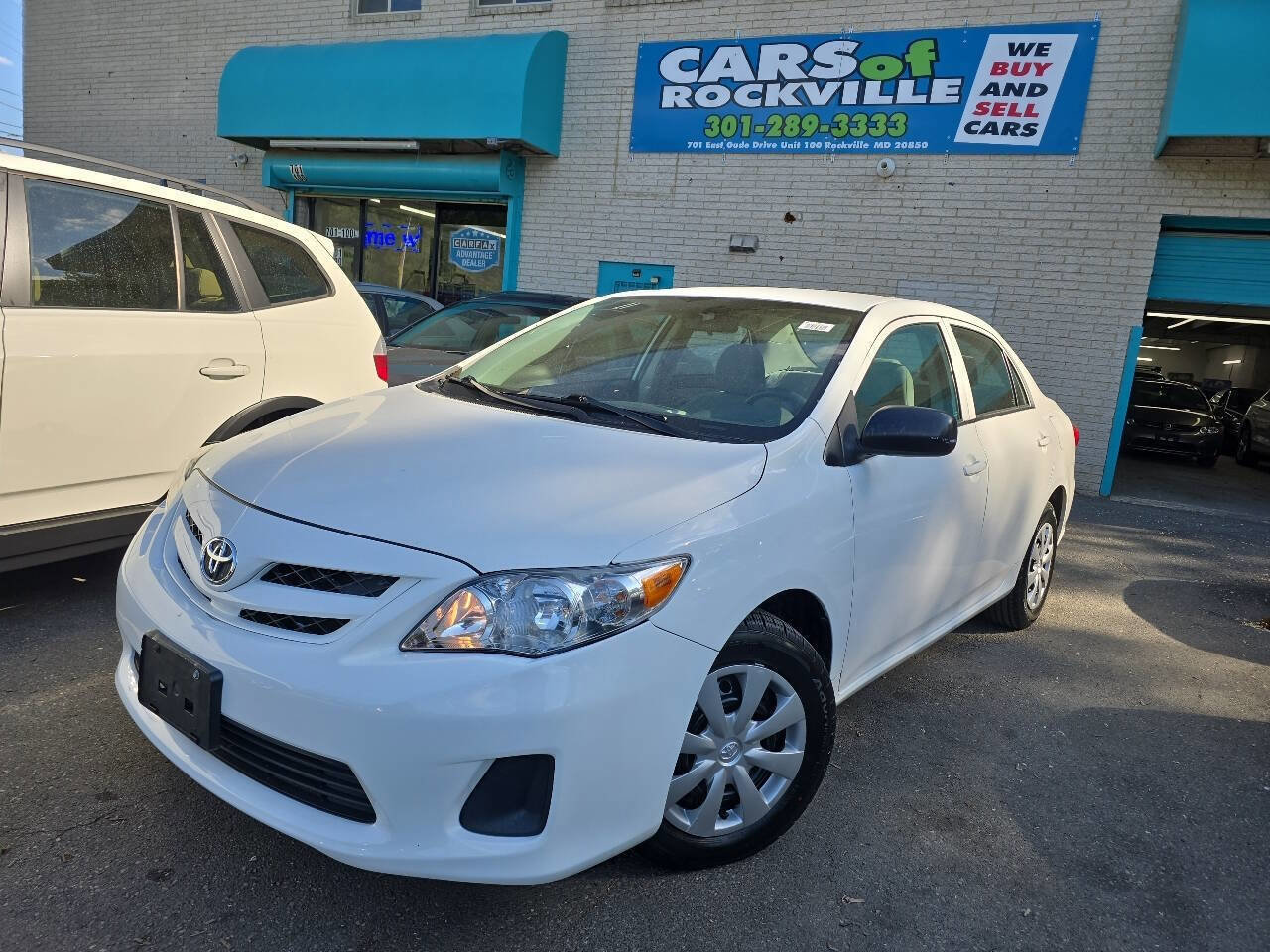 Used 2011 Toyota Corolla FWD image 3
