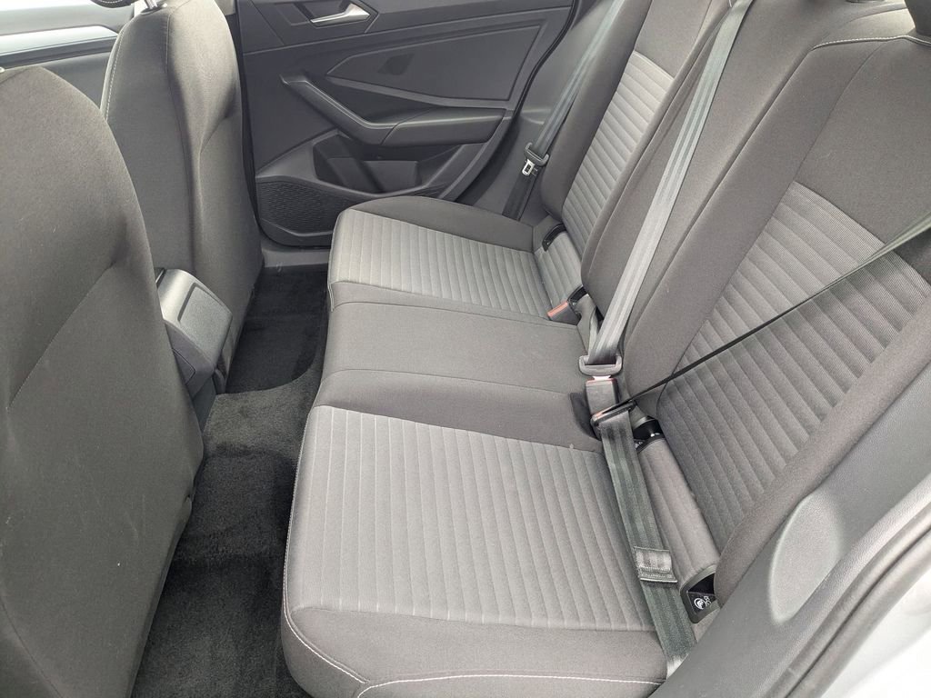 Used 2025 Volkswagen Jetta S image 25