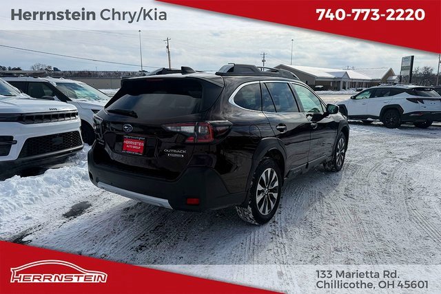 Used 2023 Subaru Outback Touring image 29