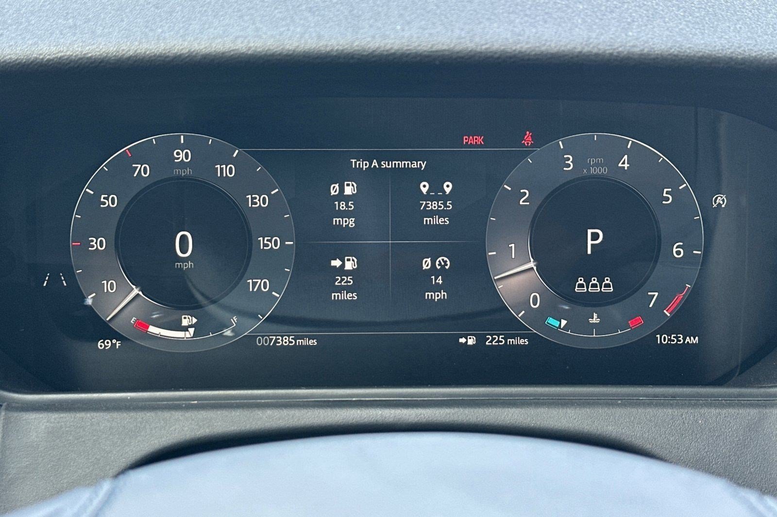 Used 2026 Land Rover Range Rover Velar S AWD/4WD image 17
