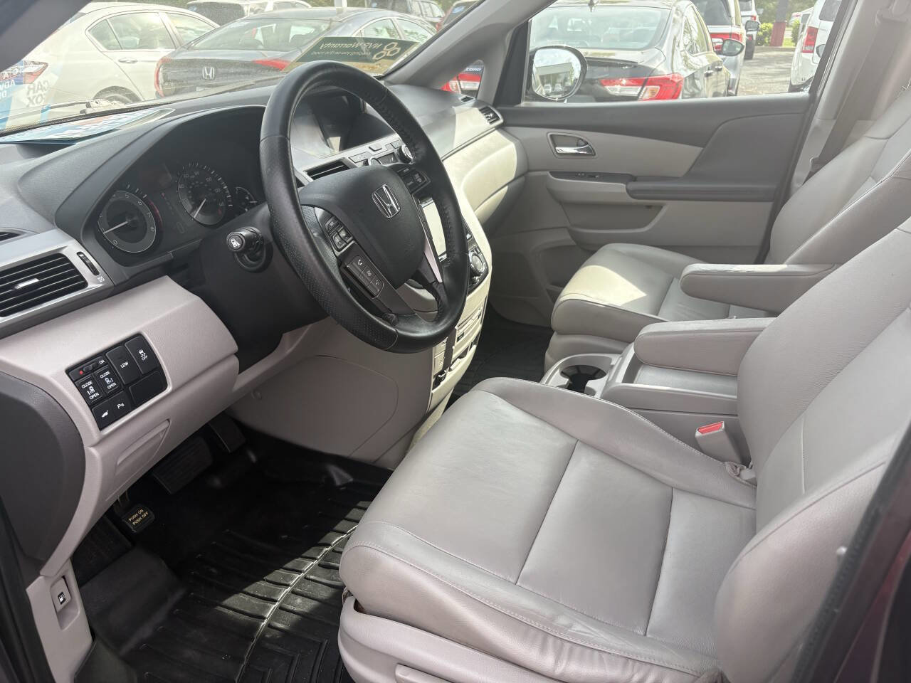 Used 2015 Honda Odyssey Touring image 10