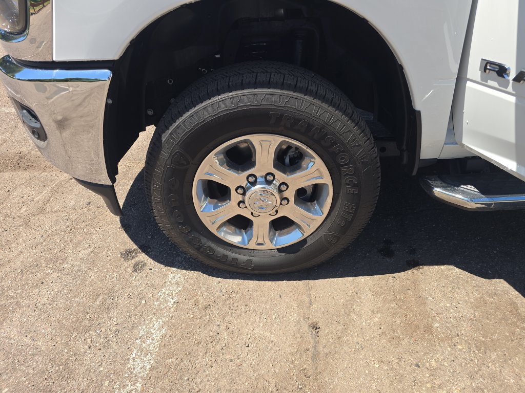 Used 2026 RAM 2500 Big Horn AWD/4WD image 28