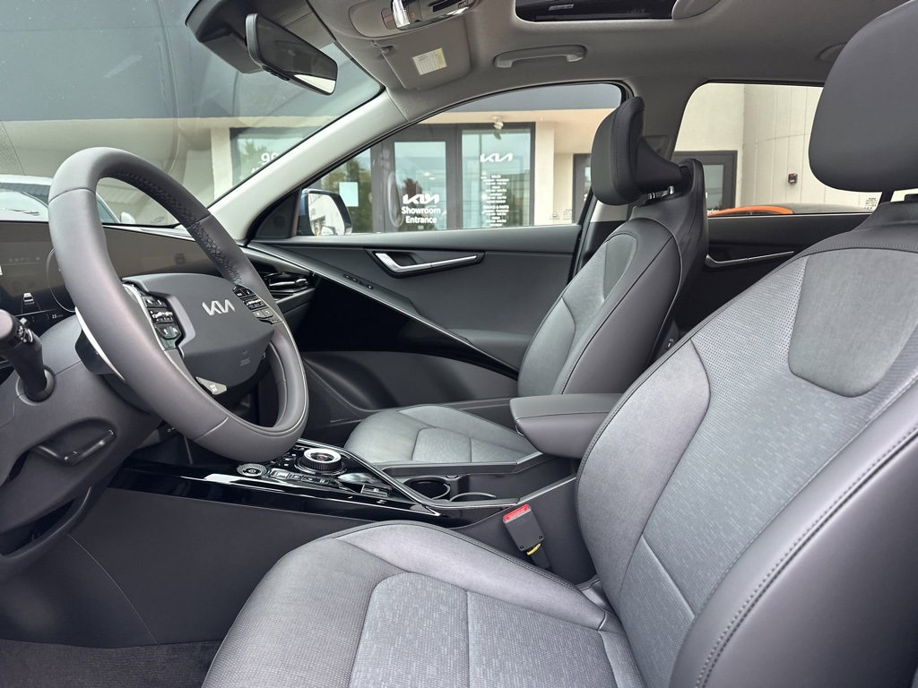 New 2025 Kia Niro Wave w/ Wave Preserve Package image 29