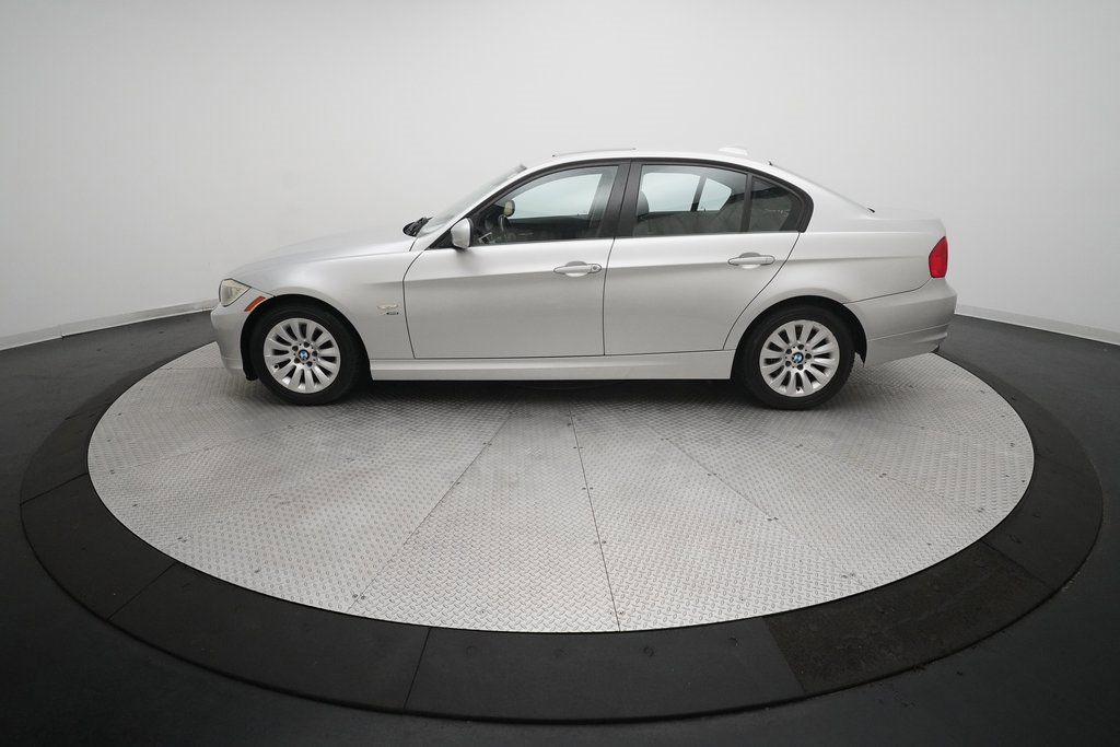 Used 2009 BMW 328i xDrive Sedan image 22