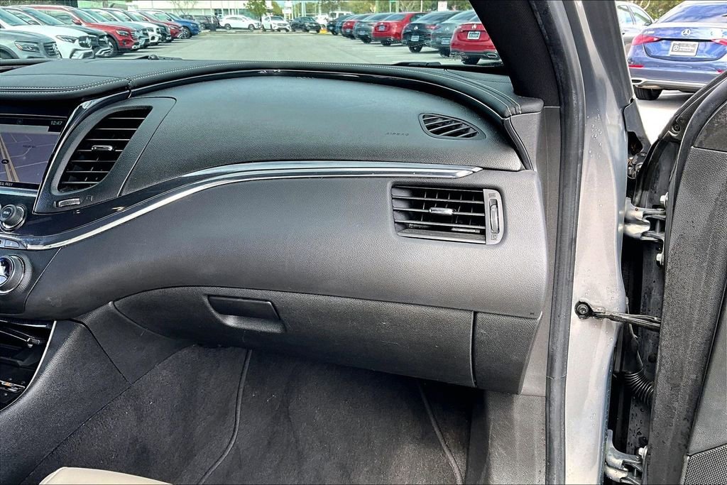 Used 2017 Chevrolet Impala Premier w/ Enhanced Convenience Package image 22