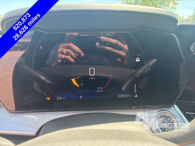 Used 2024 Chevrolet Trax LT w/ Sunroof Package FWD image 16