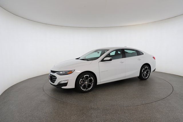 Used 2024 Chevrolet Malibu LT image 3