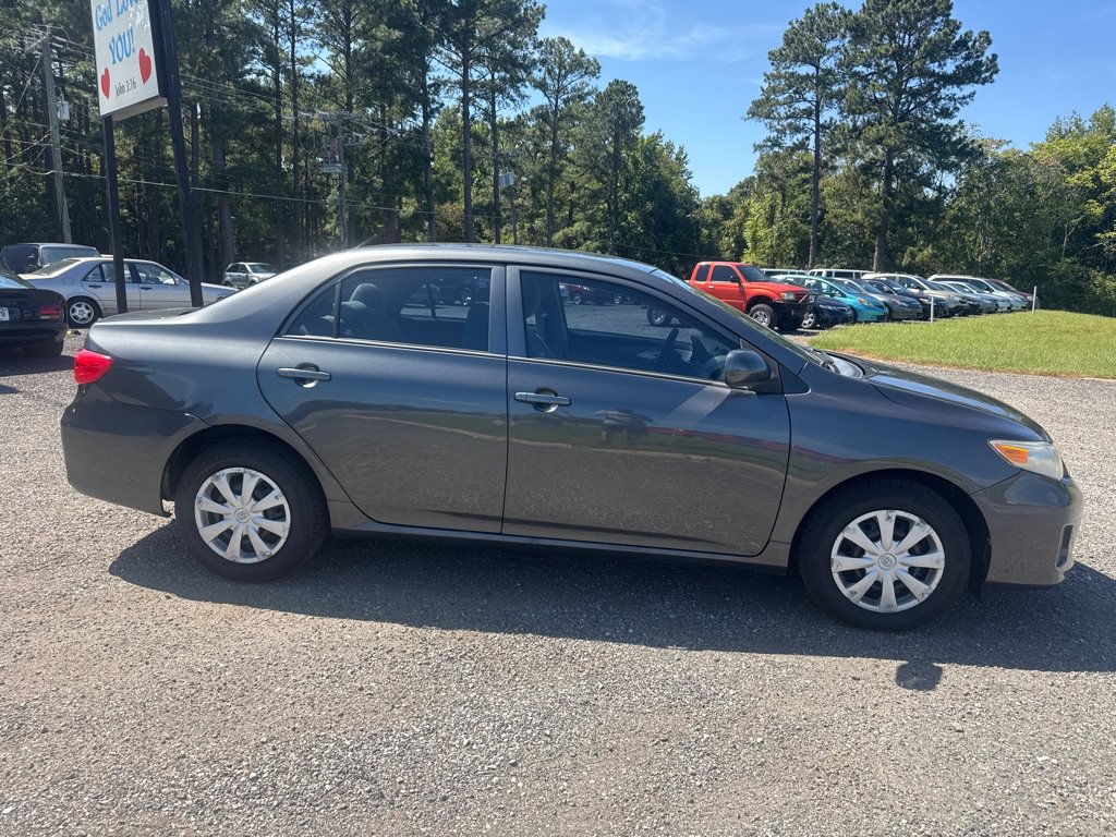 Used 2013 Toyota Corolla L FWD image 8
