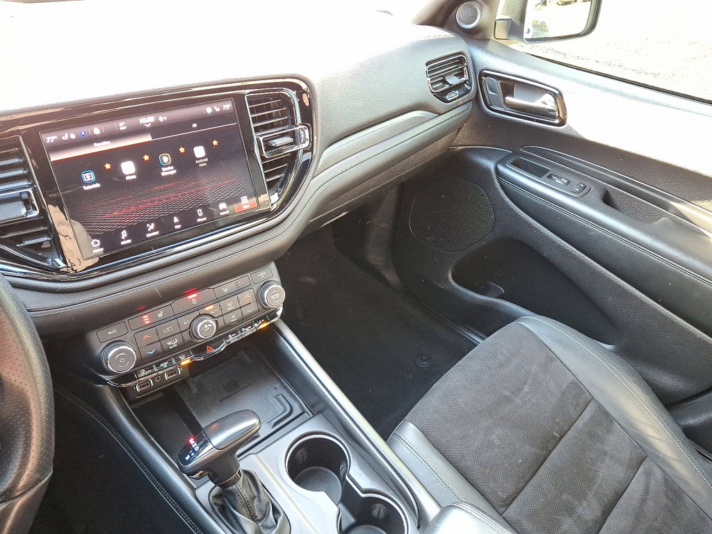Used 2022 Dodge Durango GT image 30