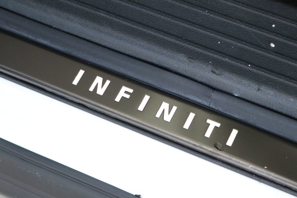 Certified 2025 INFINITI QX60 Luxe image 15