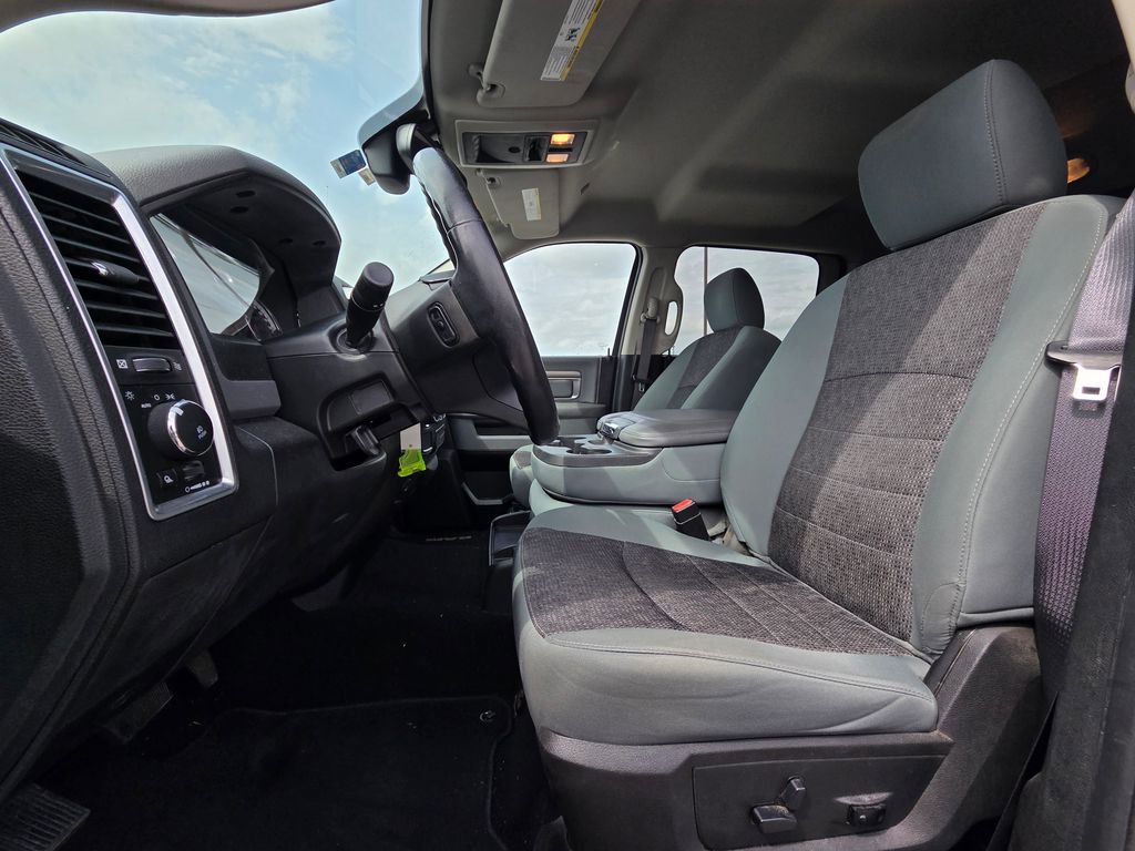 Used 2019 RAM 1500 Big Horn image 23