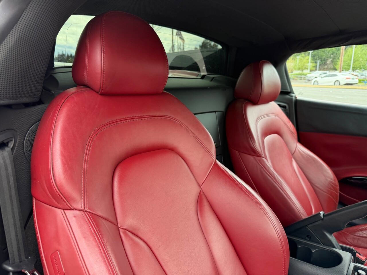 Used 2011 Audi R8 V10 AWD/4WD image 14