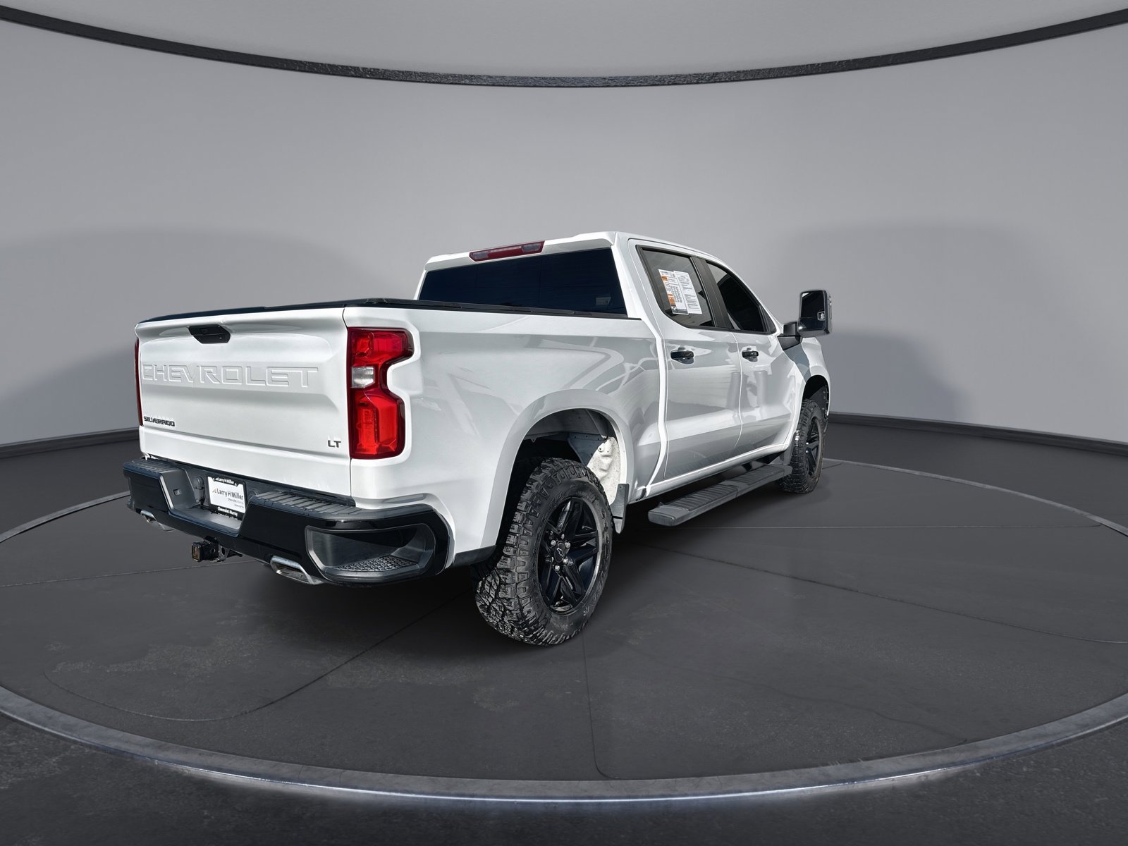 Used 2022 Chevrolet Silverado 1500 LT Trail Boss image 7