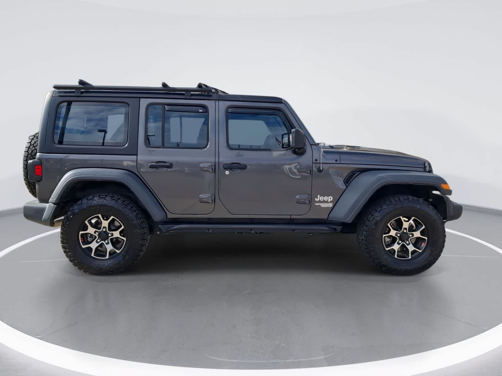 Used 2018 Jeep Wrangler Unlimited Sport AWD/4WD image 9