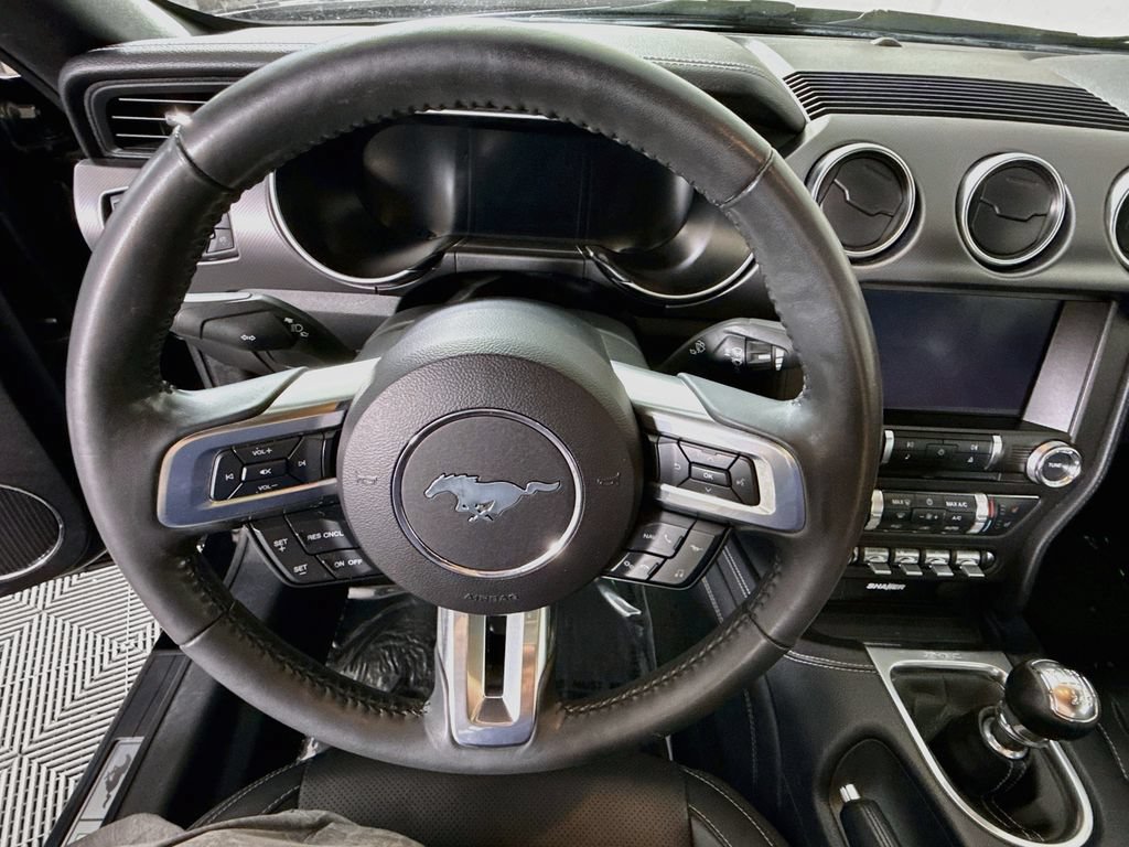 Used 2018 Ford Mustang GT Premium w/ Equipment Group 401A RWD image 20
