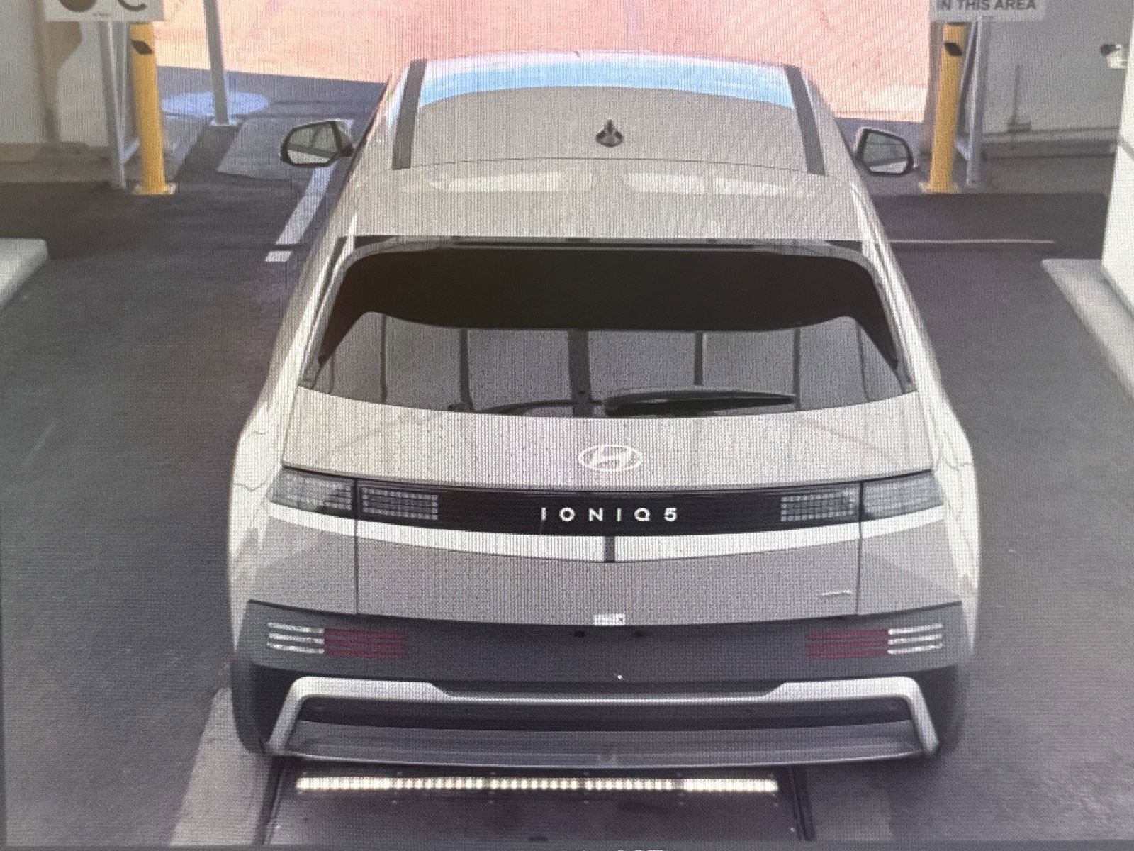 Used 2025 Hyundai Ioniq 5 SE image 13