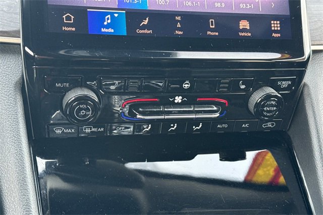 Used 2021 Jeep Grand Cherokee L Limited image 22