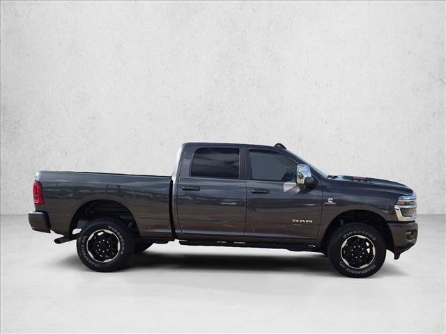 Used 2025 RAM 2500 Laramie AWD/4WD image 4