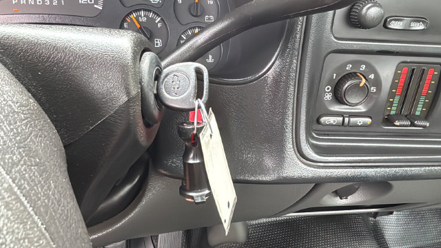 Used 2006 Chevrolet Silverado 1500 W/T RWD image 28