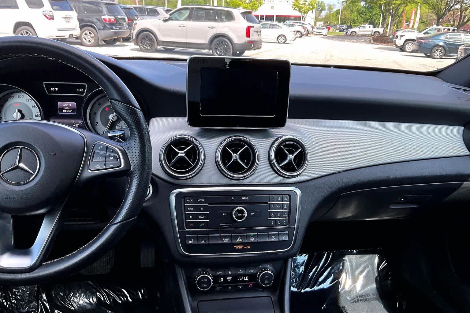 Used 2017 Mercedes-Benz GLA 250 4MATIC image 7