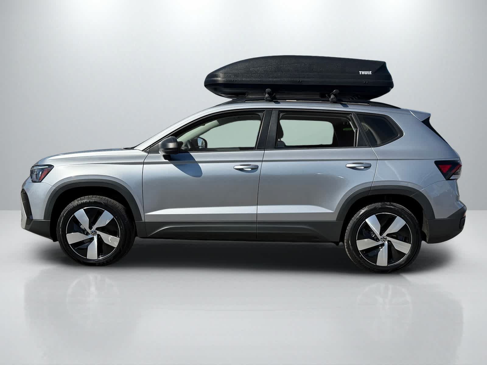Used 2025 Volkswagen Taos S AWD/4WD image 2