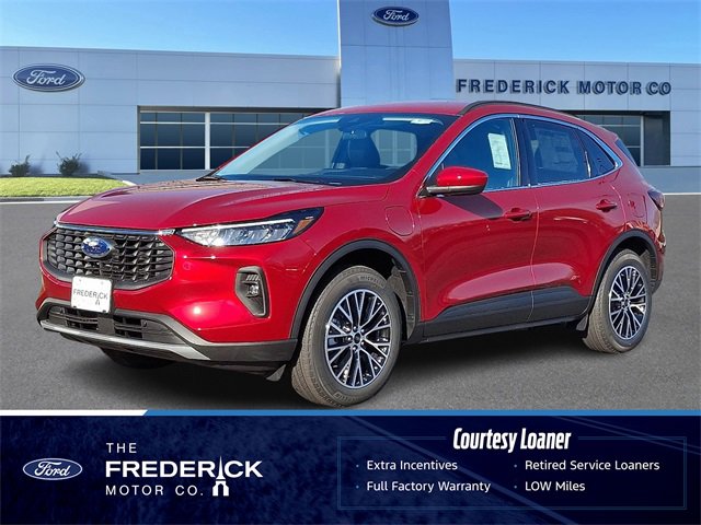 New 2025 Ford Escape SE image 1