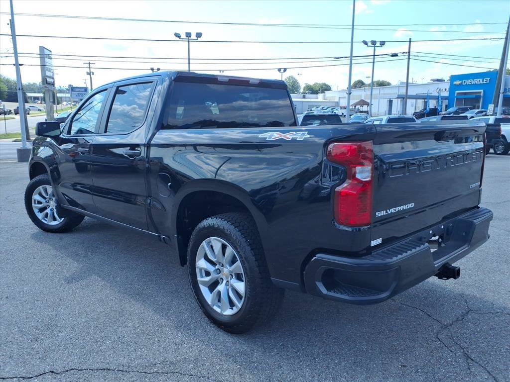 Used 2026 Chevrolet Silverado 1500 Custom AWD/4WD image 6