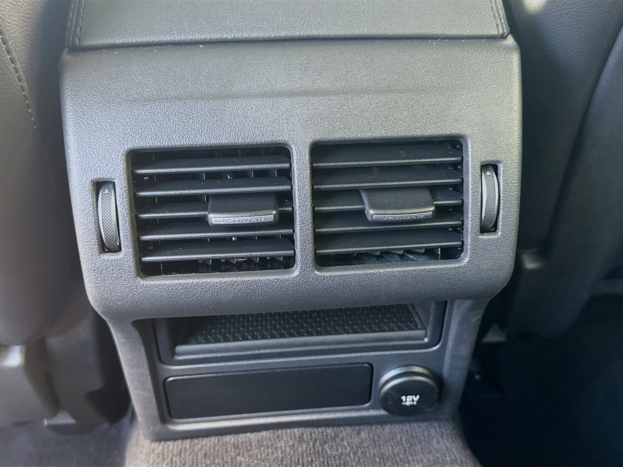 Used 2020 Jaguar XE S image 24