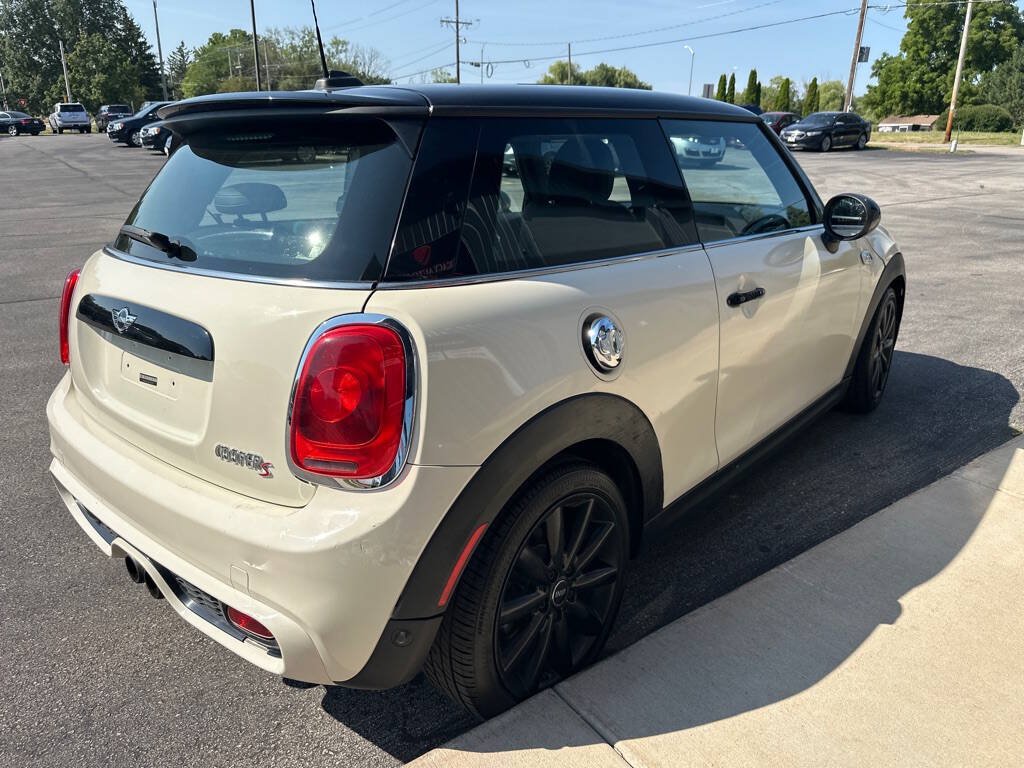 Used 2014 MINI Cooper S FWD image 5