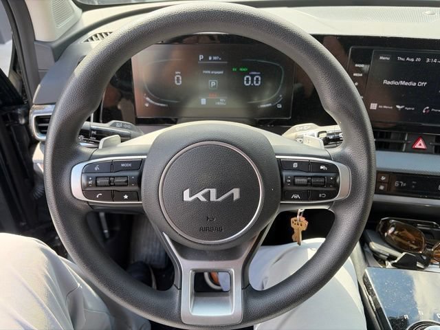 Used 2025 Kia Sportage LX AWD/4WD image 10