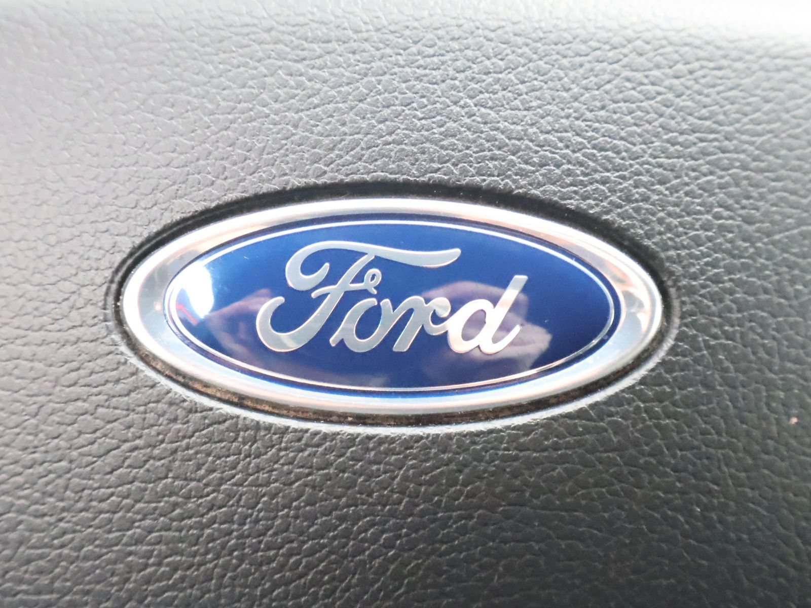 Used 2020 Ford Explorer ST w/ Premium Technology Package AWD/4WD image 33