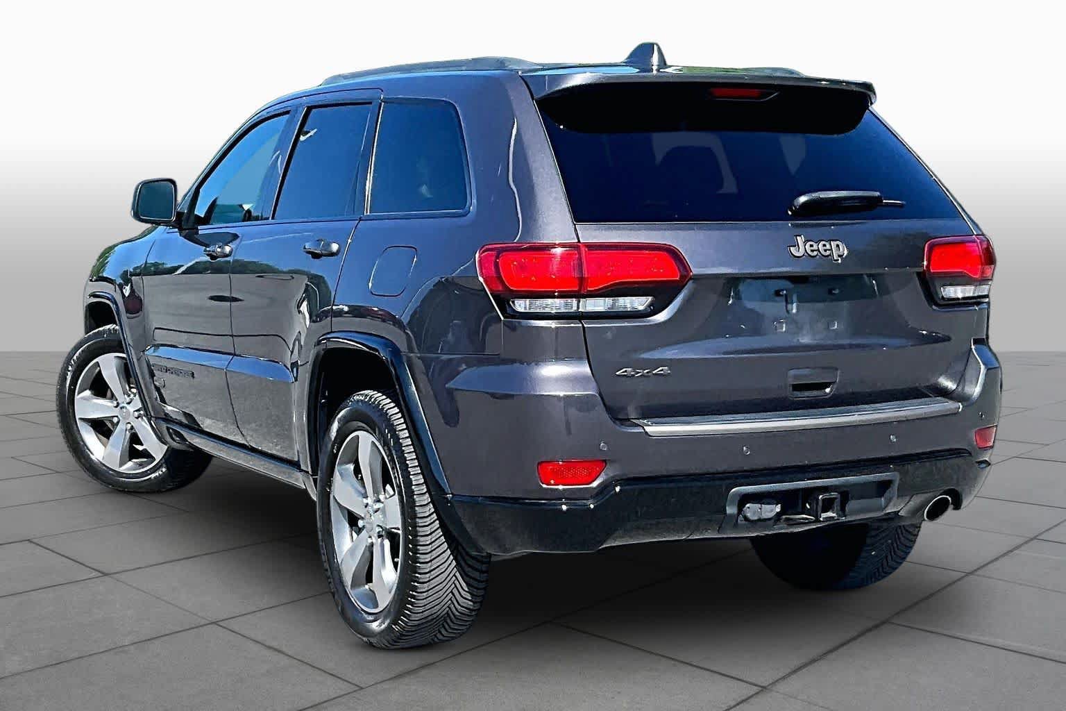Used 2016 Jeep Grand Cherokee Limited 75th Anniversary AWD/4WD image 12