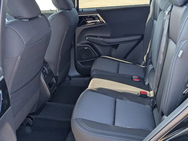 New 2026 Mitsubishi Outlander ES FWD image 22