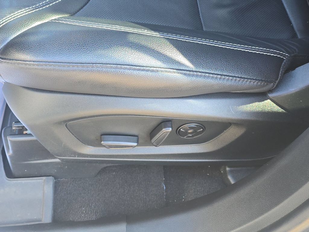 Used 2021 Ford Explorer ST w/ Equipment Group 401A AWD/4WD image 12