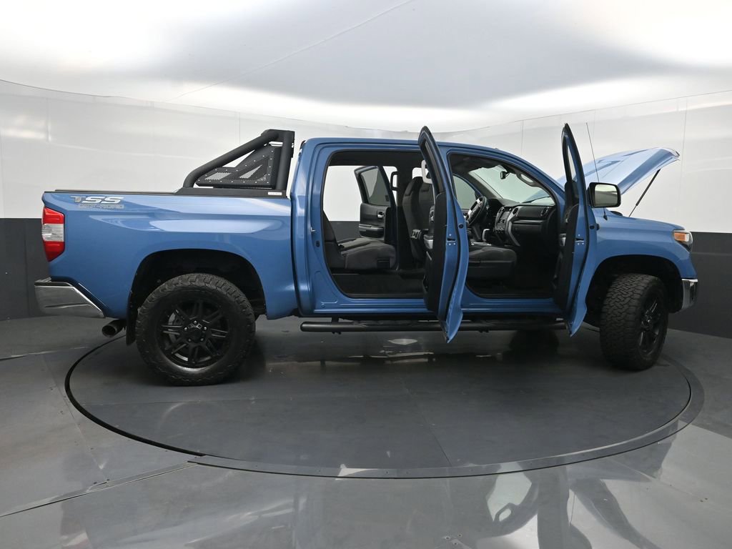 Used 2019 Toyota Tundra SR5 w/ SR5 Upgrade Package image 33