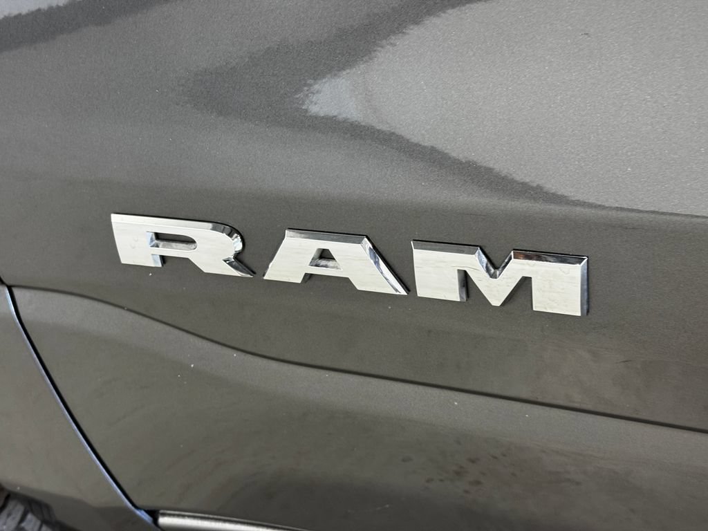 Used 2022 RAM 1500 Lone Star AWD/4WD image 31