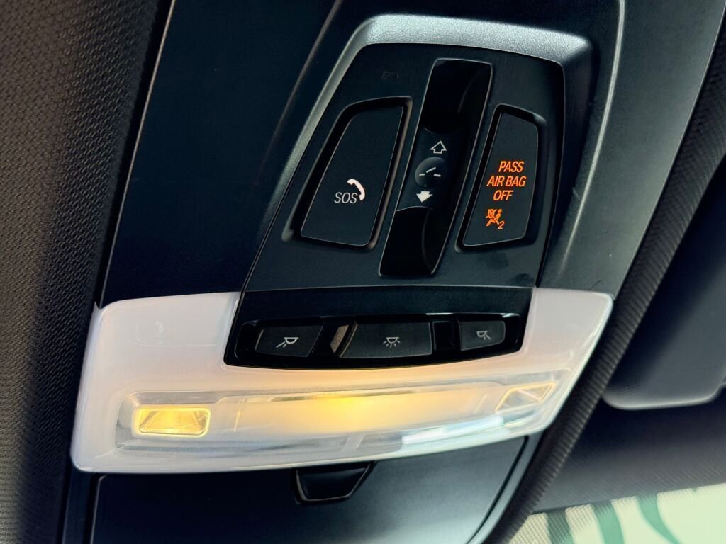 Used 2018 BMW X5 sDrive35i w/ Driving Assistance Package image 26