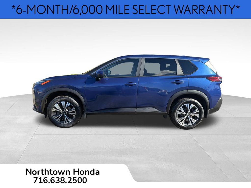 Used 2023 Nissan Rogue SV image 5